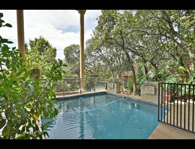 4 BEDROOM HOUSE FOR SALE IN GLENVISTA